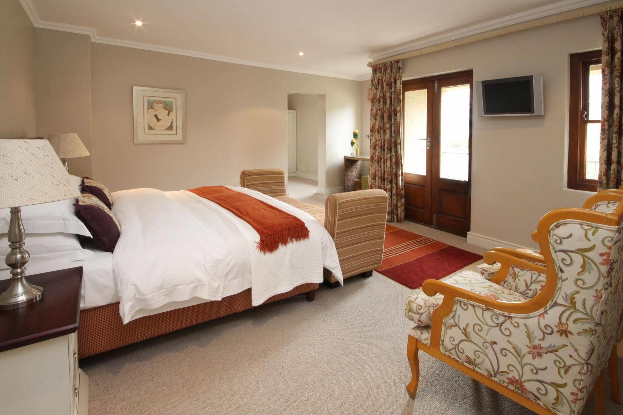 Lavender Manor Guest Lodge Херманус Екстериор снимка