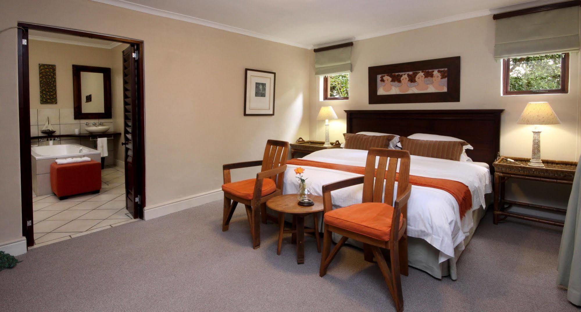 Lavender Manor Guest Lodge Херманус Екстериор снимка